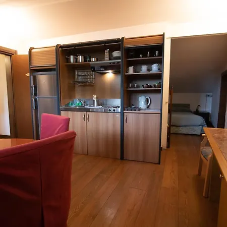 מלון דירות La Fenice 4*