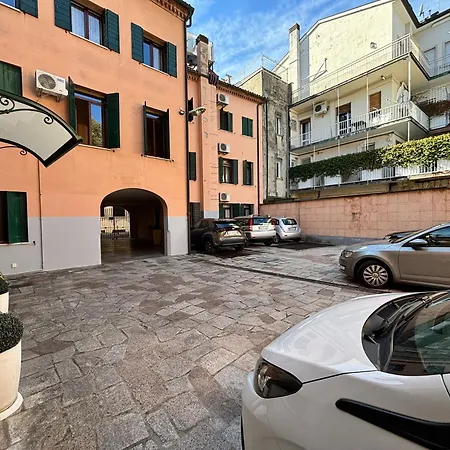 La Fenice 4*